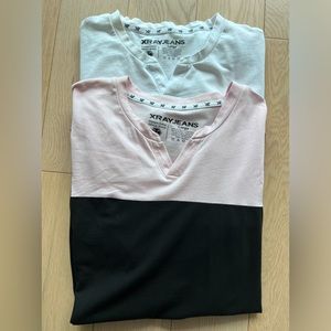 Men’s t-shirt bundle. Set of 2 identical stretch t-shirt. Size L.